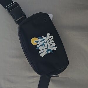 LULULEMON NEW YORK BELT BAG